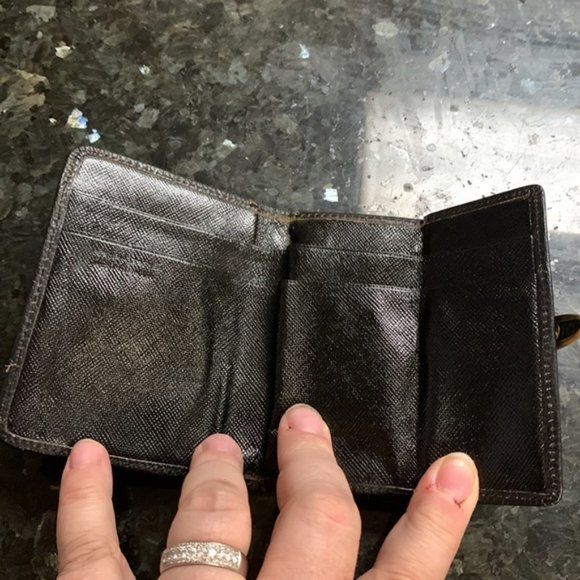 Vintage Kiss Lock Billfold Wallet - Picture 3 of 7